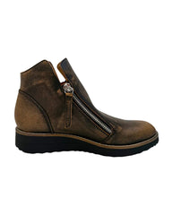 Django & Juliette OHMY Black Cognac Rub