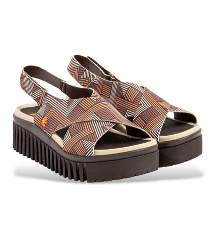 Art 1574 Fantasy Lines Brown