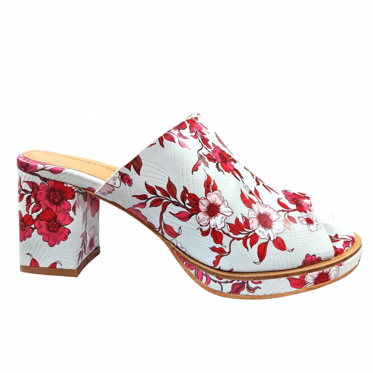 Tamara London Dargo Hot Spring – - Main Image