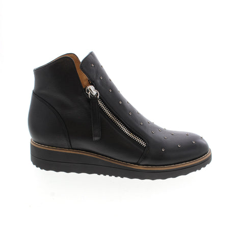 Django & Juliette OHMYO Studded Black Leather