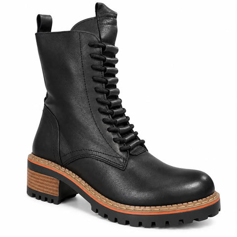 Tyche Dany Black Leather