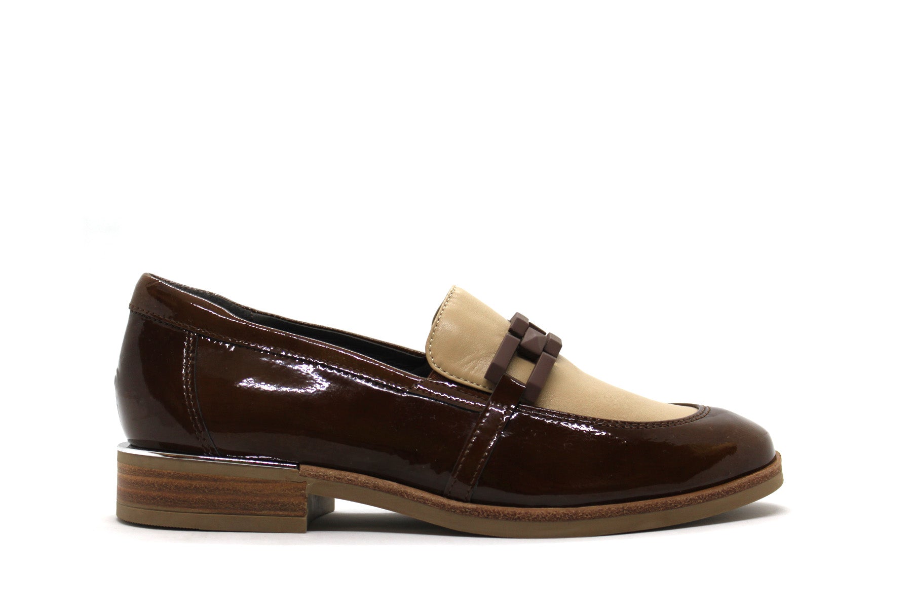 SoftWaves Gaby Cognac/Sahara Patent Leather Loafer
