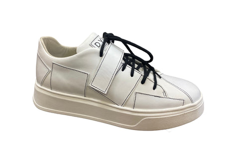 Dyan Daisy White Sneaker